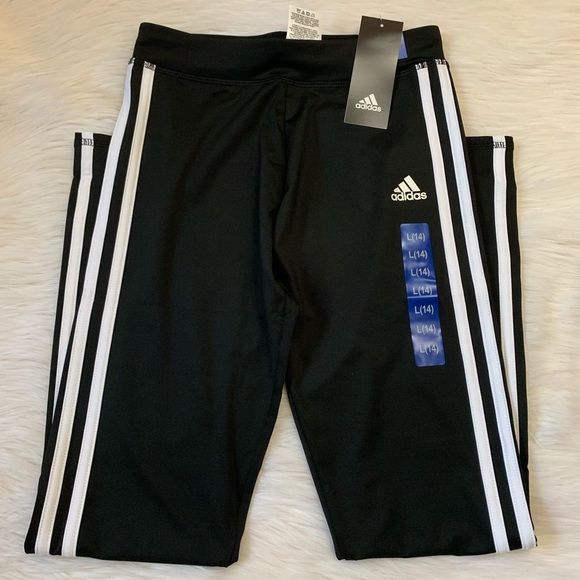 50% off bundles!  adidas black leggings - Picture 5 of 5